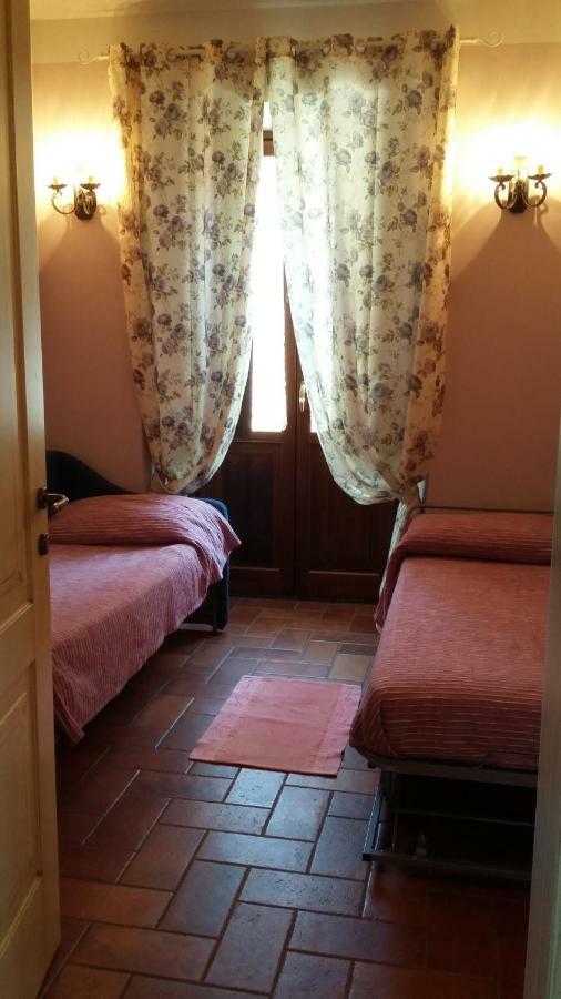 Вілла Alloggi Agrituristici Antica Dimora San Demetrio ne' Vestini Екстер'єр фото